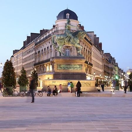 Le Cocon Central D'Orleans Exterior photo